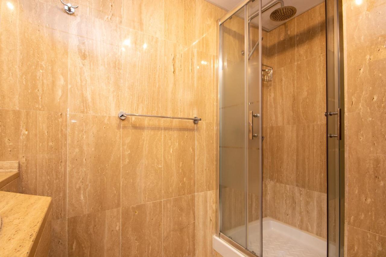 Ground Floor Apartment, Los Jardines De Santa Maria Elviria ماربيا المظهر الخارجي الصورة